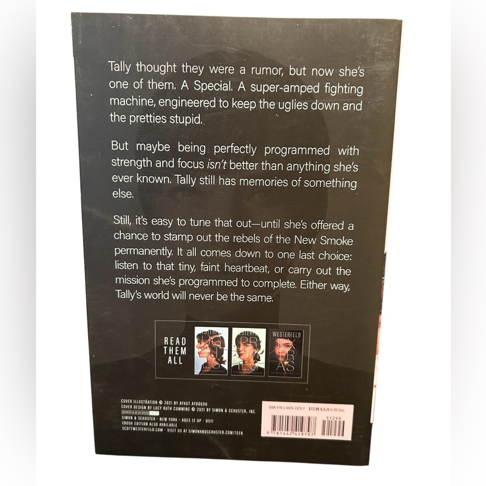 Scott Westerfeld Uglies Series 4 Book Set - Picture 7 of 10